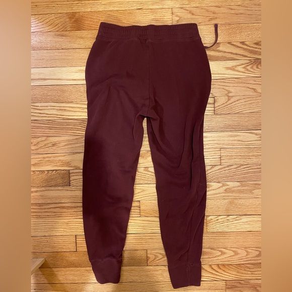 Hollister Size XS Comfy Jogger - Picture 9 of 11